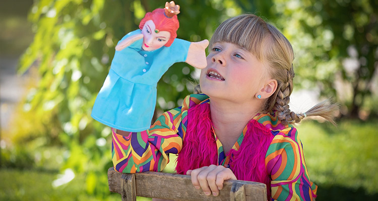 Los beneficios educativos del teatro: de las aulas a un intercambio (Marioneta)