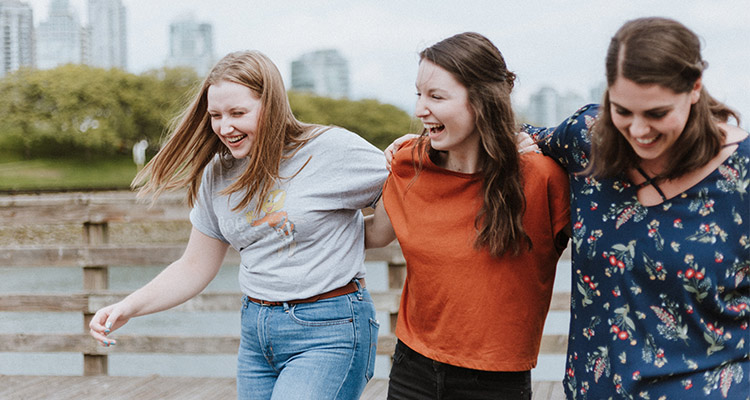 El intercambio cultural combina la educación formal o no-formal con el aprendizaje informal - Amigas