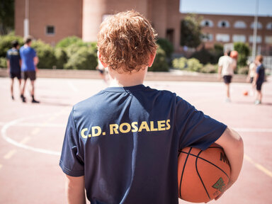 School and Cultural Exchange in Madrid – Ages 13–17
