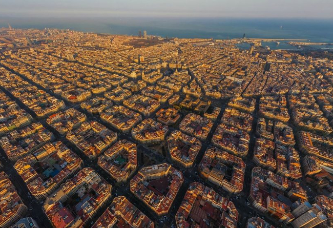 Learn Spanish and share your native language, at your own home or in Barcelona €10