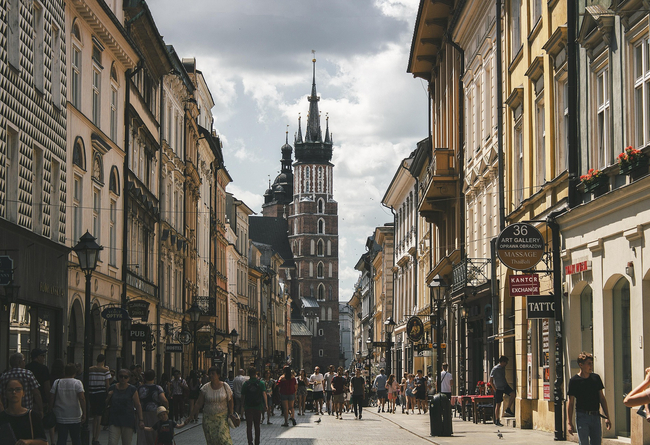 We are looking for schools around the globe to do a penpal exchange or travel exchange.